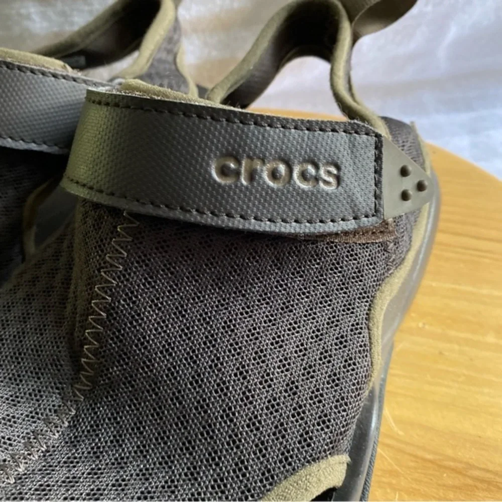 CROCS shoes mens